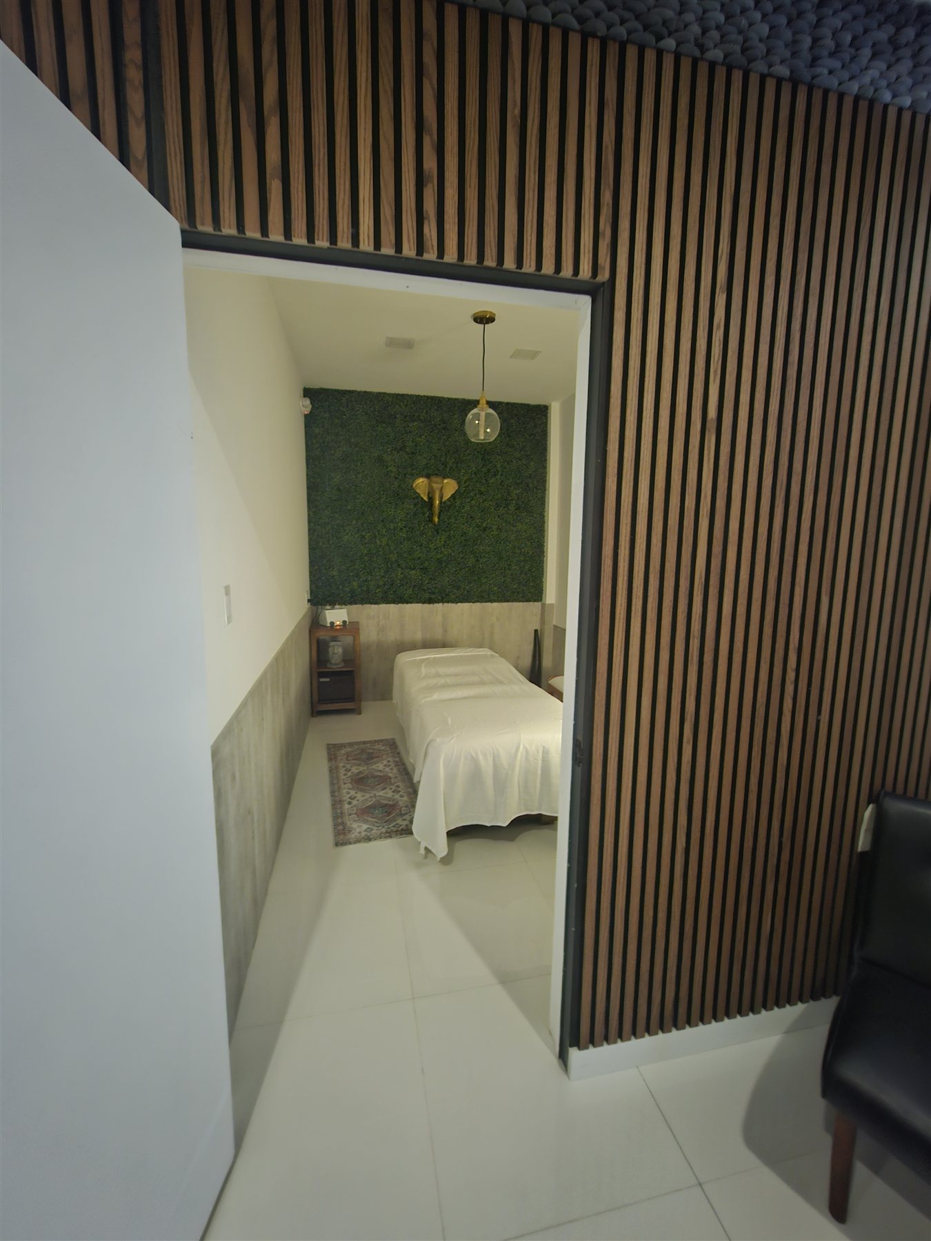 Massage in Brickell Miami at Neo Brickell Massage
